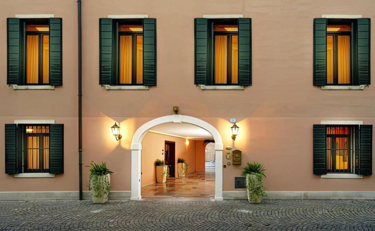 Residence La Fenice Padova Exterior photo