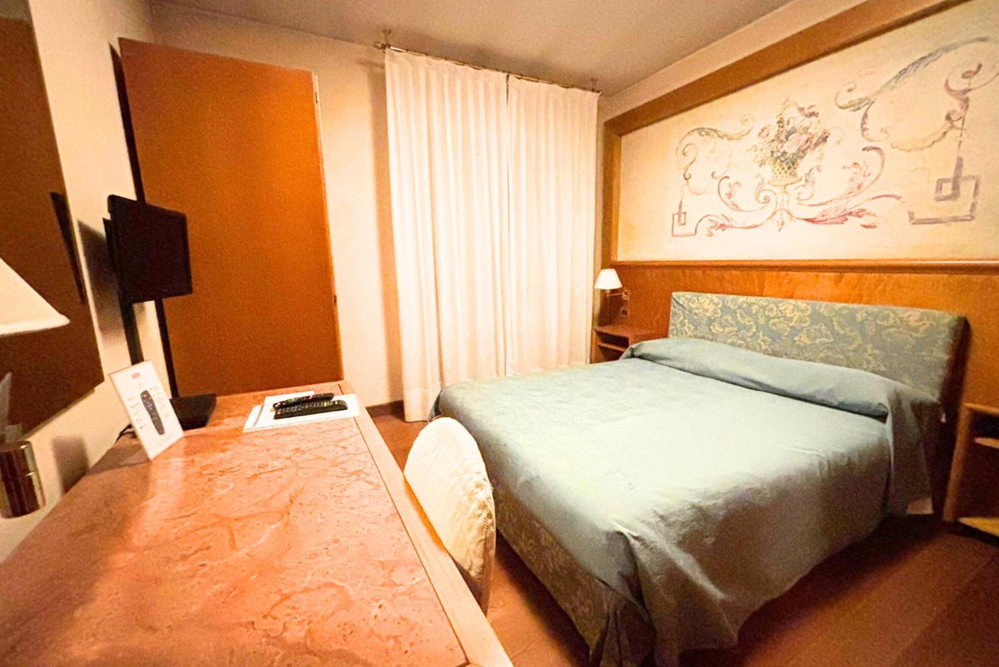 Residence La Fenice Padova Exterior photo